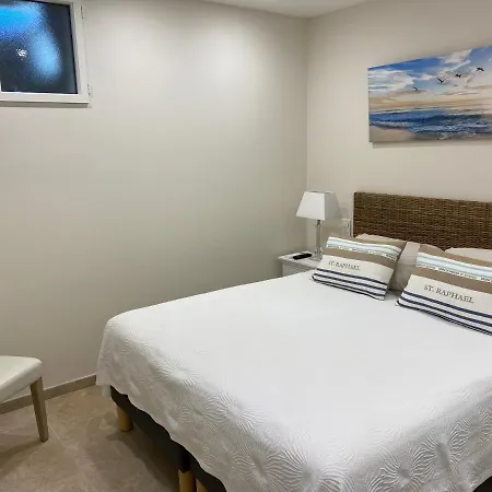 ゲストハウス D'hotes Les Amandiers