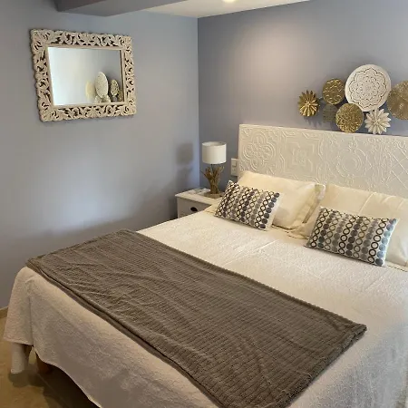 بيت ضيافة D'hotes Les Amandiers 4*