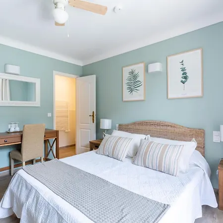 D'hotes Les Amandiers 4* سان تروبيه