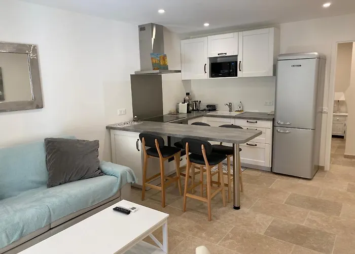 D'hotes Les Amandiers Maison d'hôtes 4*