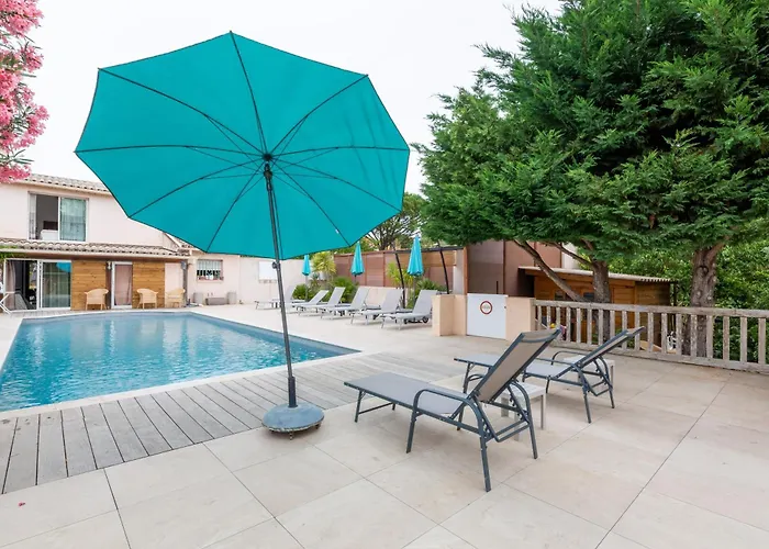 Penzion D'hotes Les Amandiers 4*